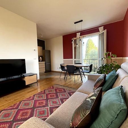 Appartamento Moderno In Tenuta Melloni 安佐拉德莱米拉 外观 照片