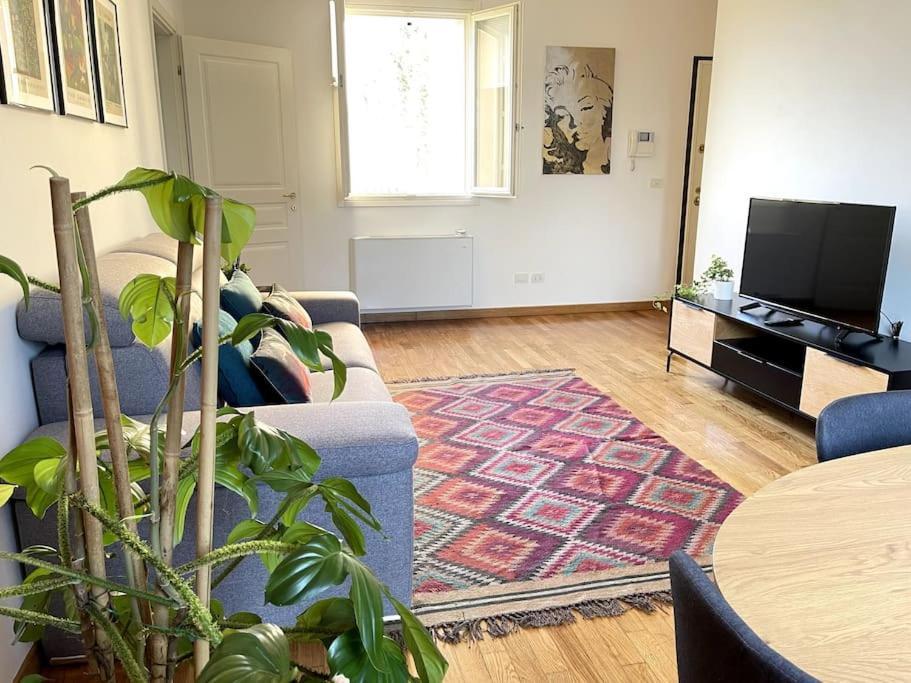 Appartamento Moderno In Tenuta Melloni 安佐拉德莱米拉 外观 照片